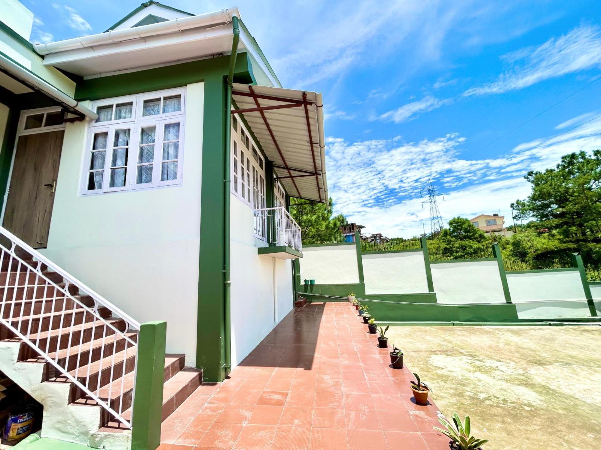 Yepplo Holiday Home - Complimentary Breakfast - 24 Hrs Caretaker & Power Backup 西隆 外观 照片