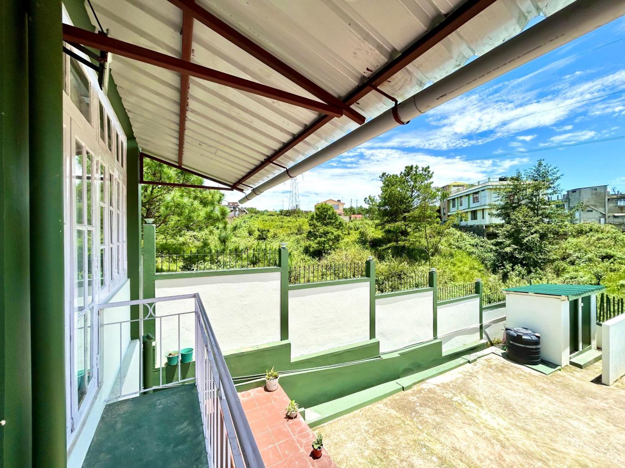 Yepplo Holiday Home - Complimentary Breakfast - 24 Hrs Caretaker & Power Backup 西隆 外观 照片